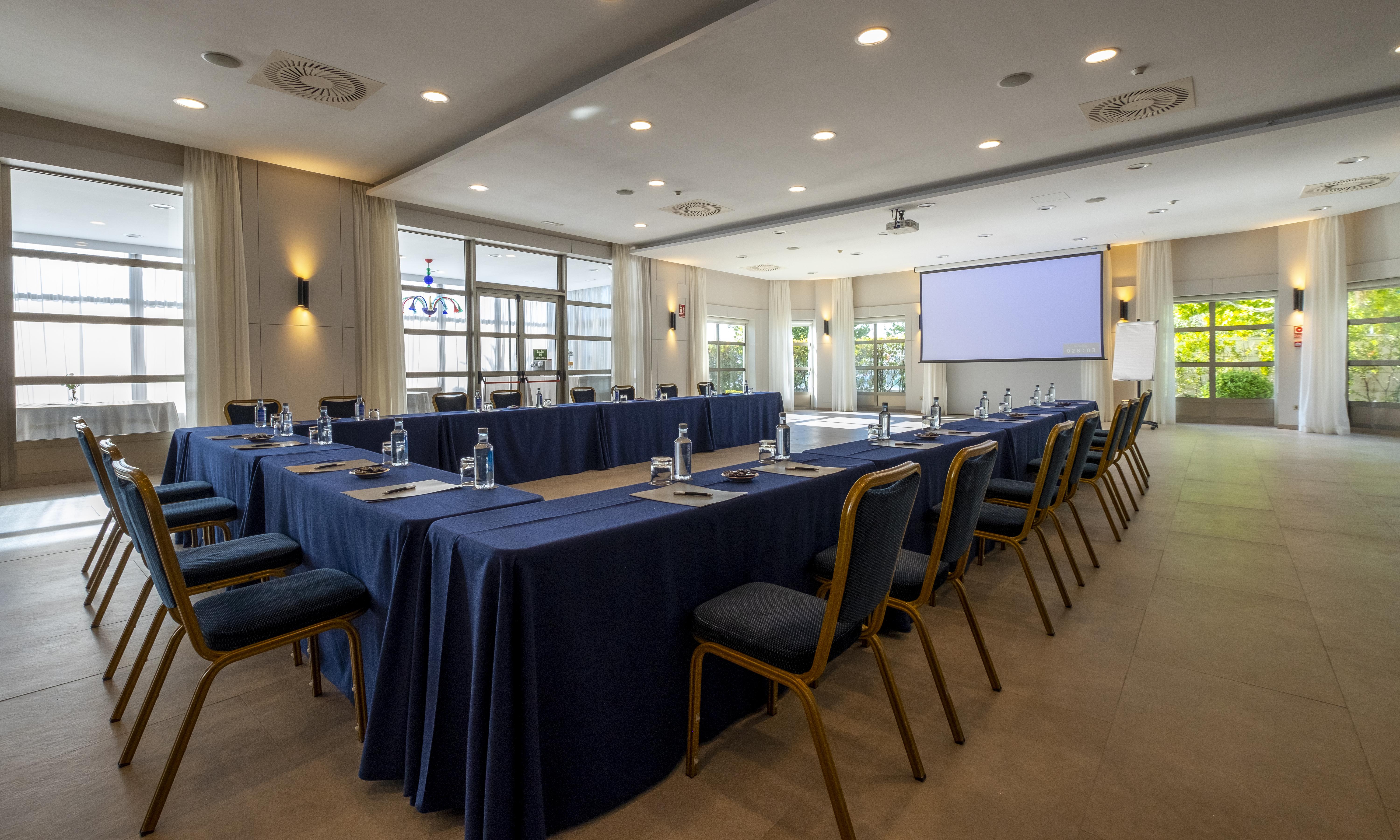 Hotel Attica21 Las Rozas Buitenkant foto