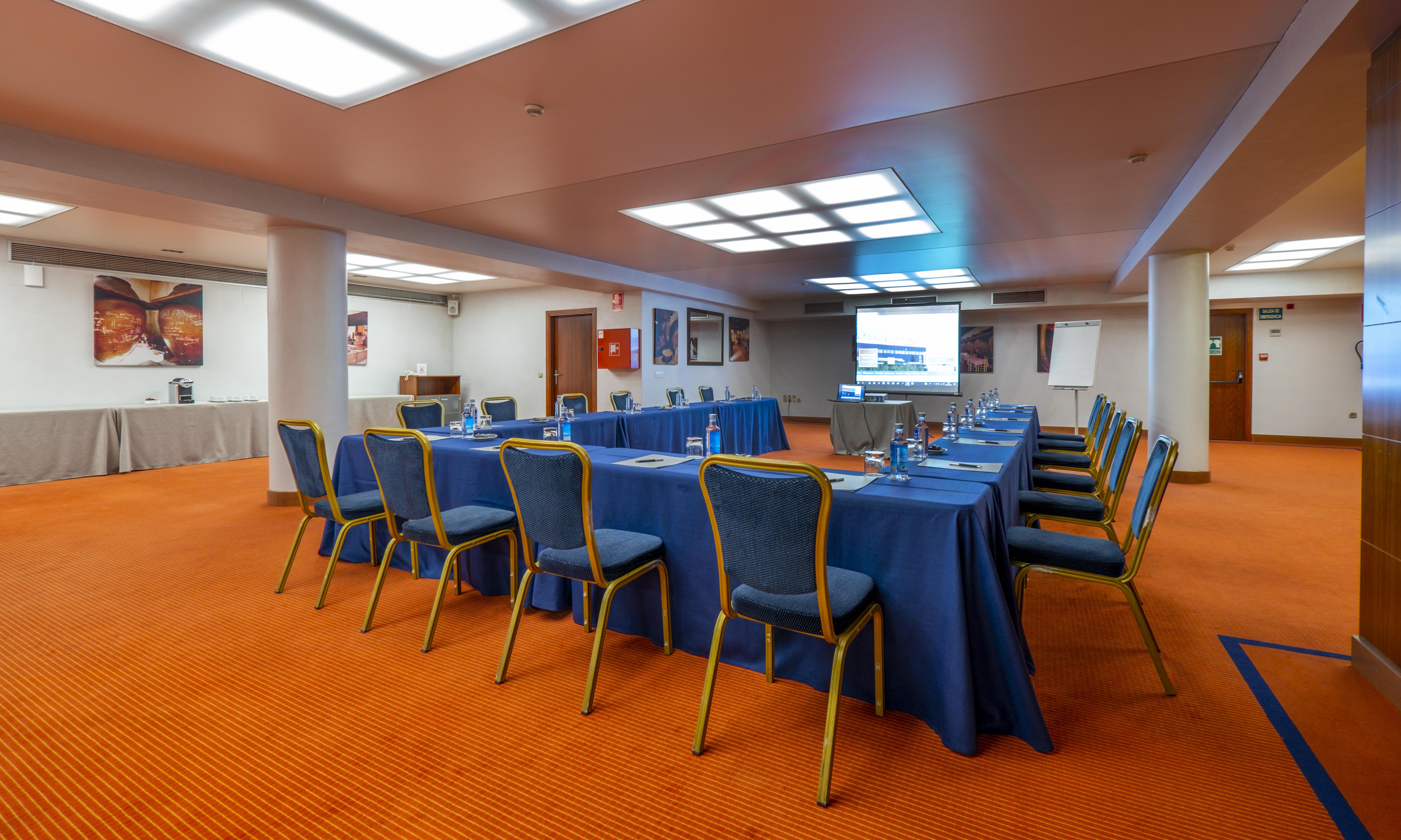 Hotel Attica21 Las Rozas Buitenkant foto