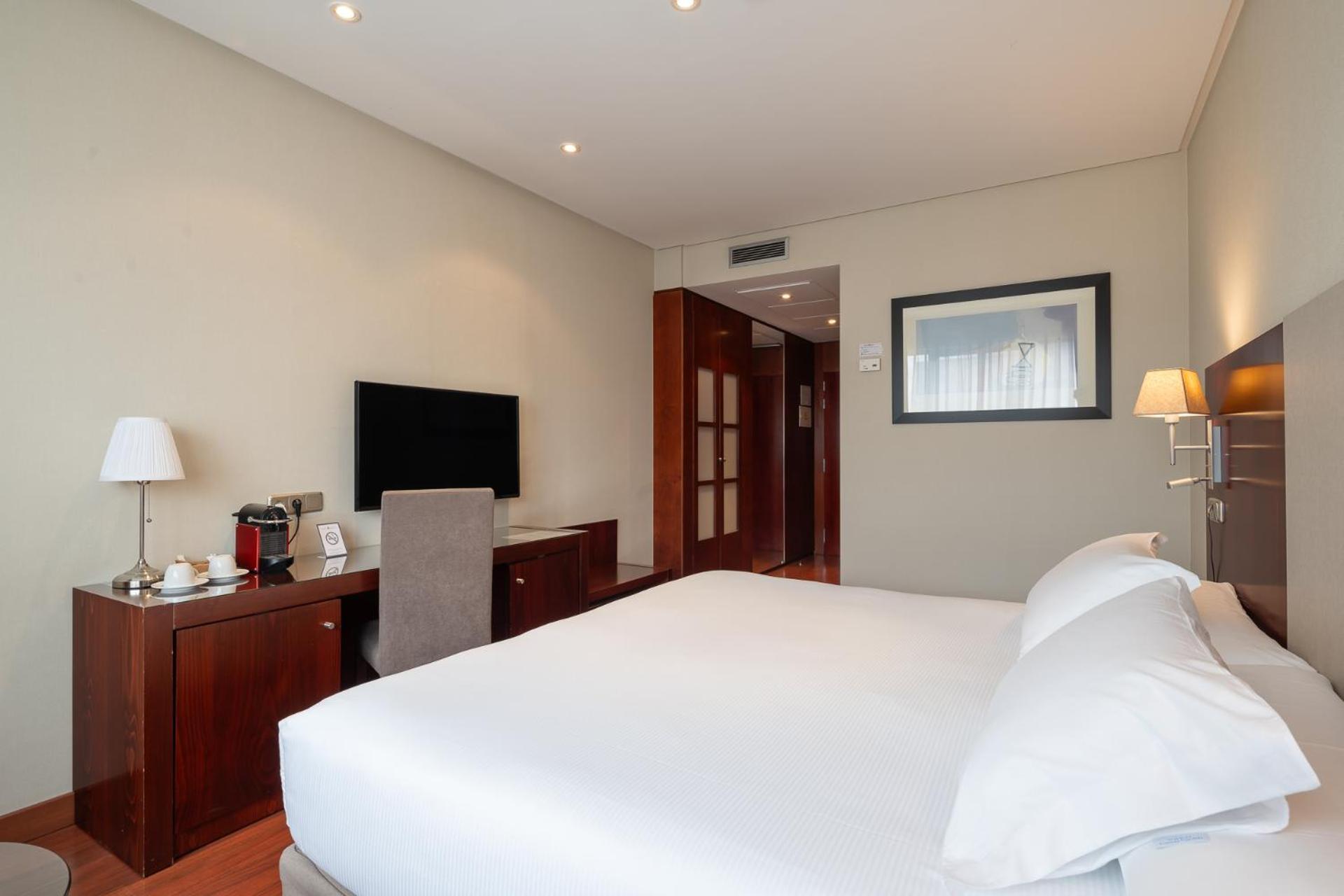 Hotel Attica21 Las Rozas Buitenkant foto