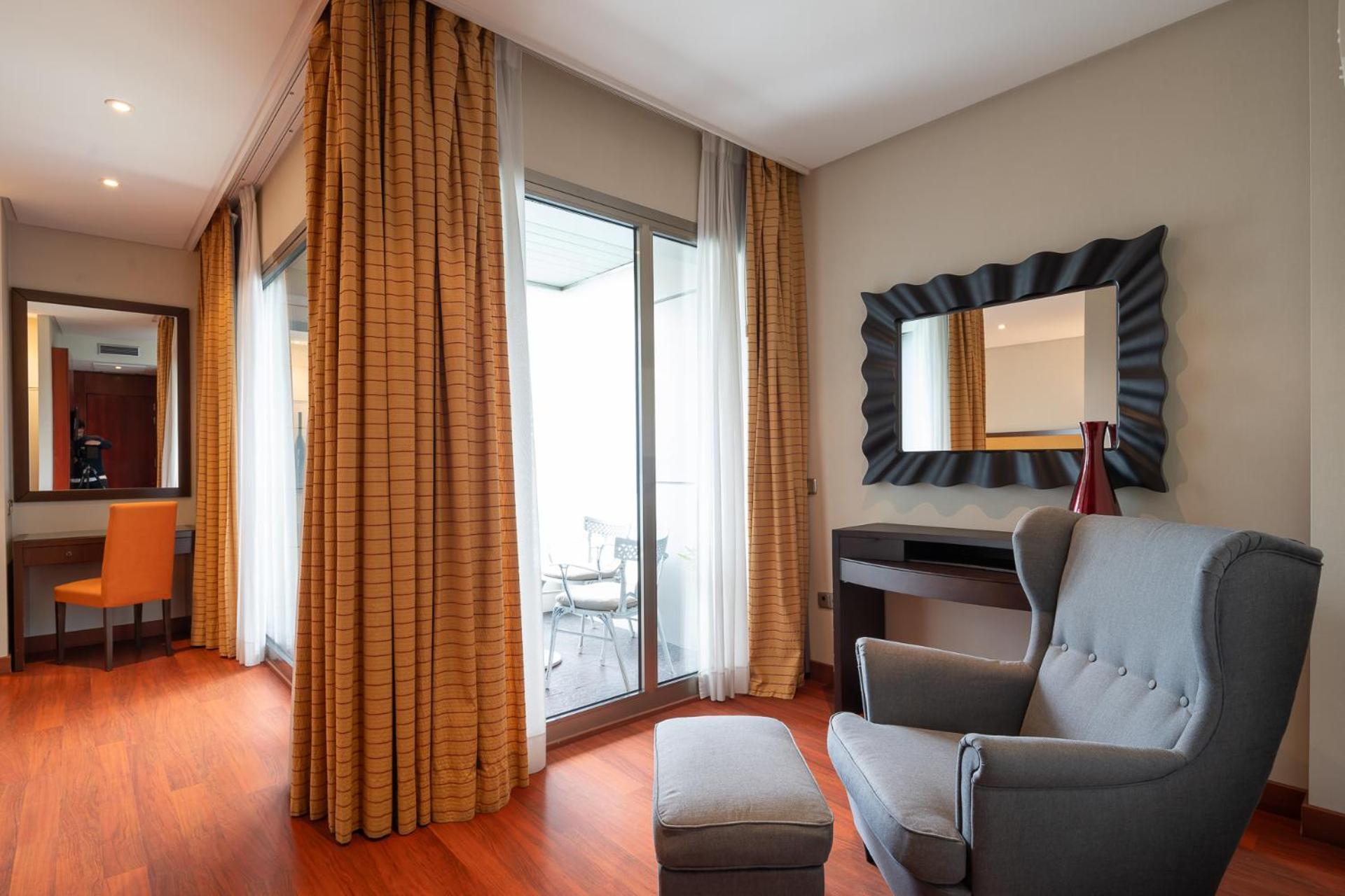 Hotel Attica21 Las Rozas Buitenkant foto